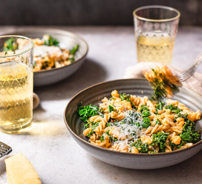 Cremige Pasta mit Kürbis und Grünkohl