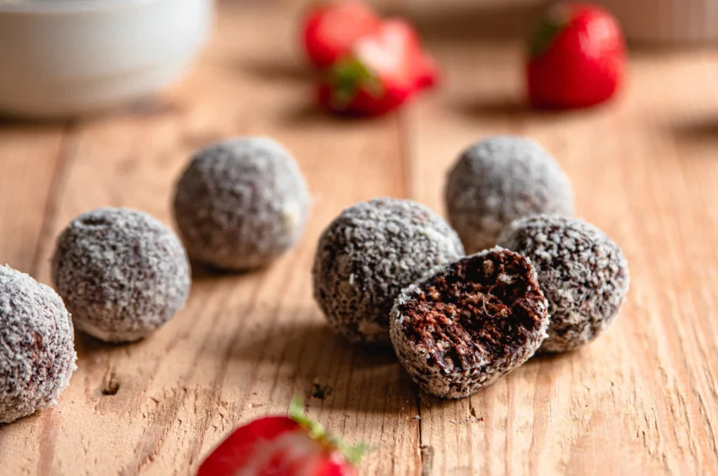 Erdbeer Chokladbollar